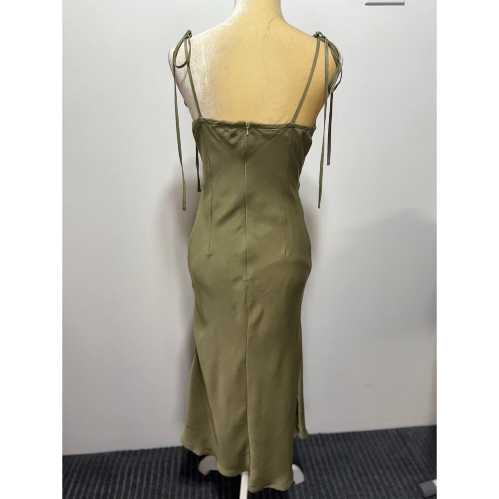 &merci Satin Cowl Neck Slip Midi Dress Size M in Olive Green NWOT - Picture 4 of 8